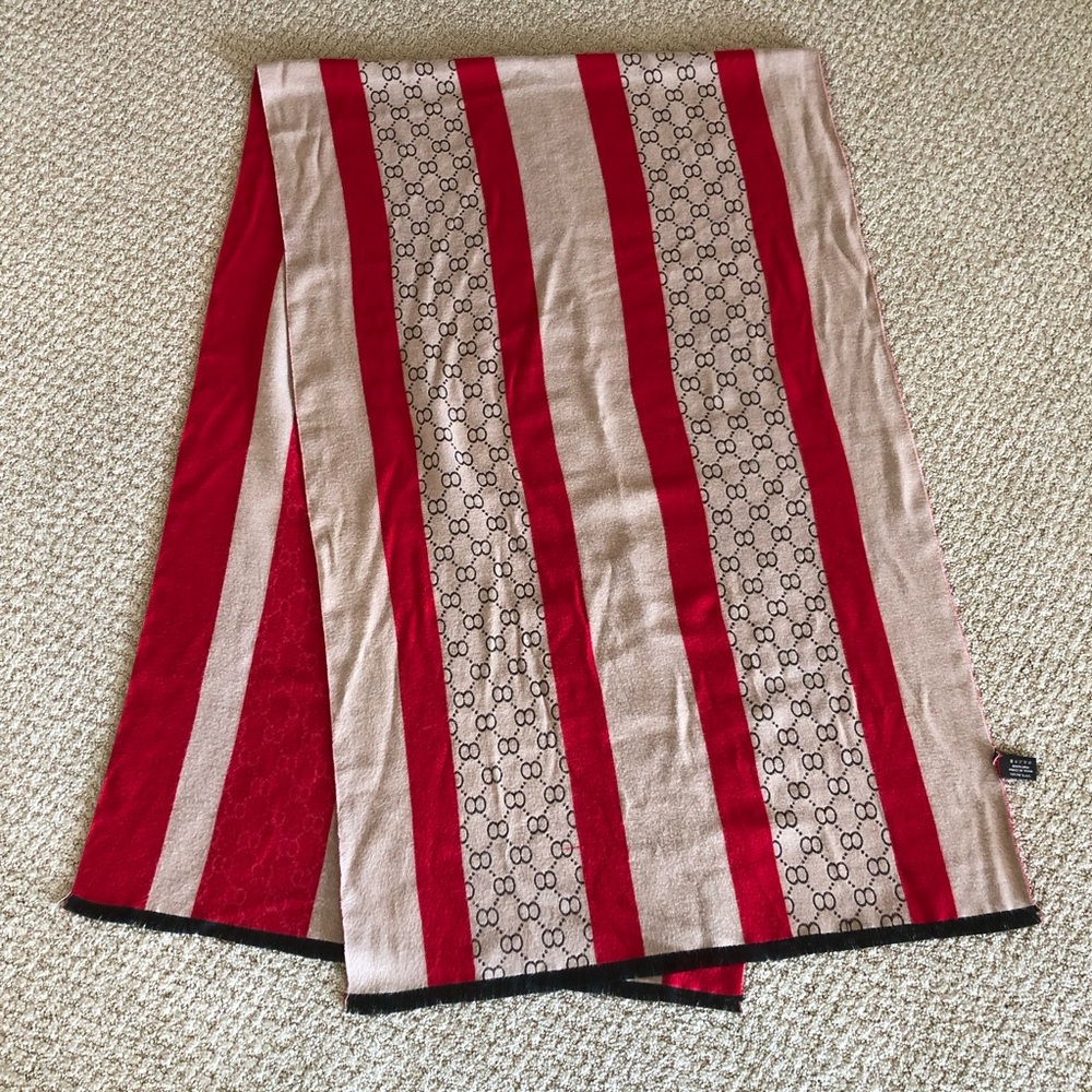 Cära New York Scarf